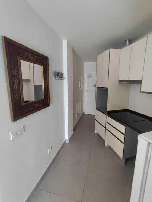 Nuevo Estudio Con Parking Gratis Malaga Luaran gambar